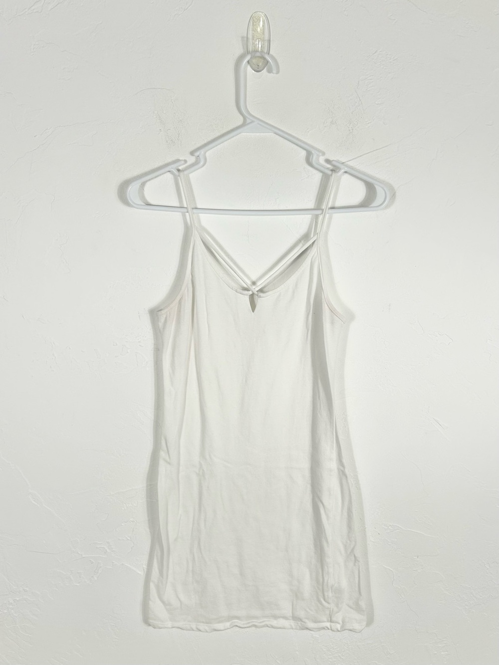 Zenana Outfitters White Criss Cross Strappy Cami Tank Top Caged Neck Size L